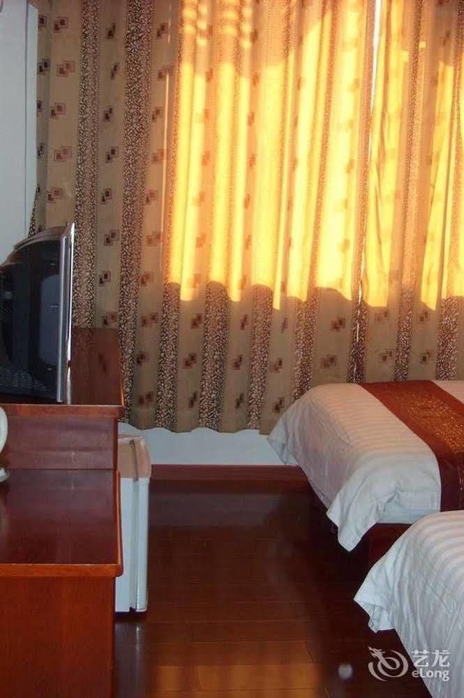 Heng Fu Lai Hotel Foshan Esterno foto