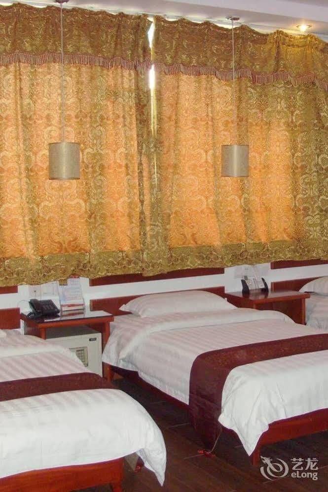 Heng Fu Lai Hotel Foshan Esterno foto
